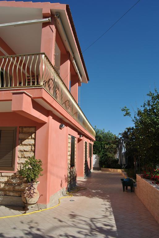 希克利La Rosa Del Deserto住宿加早餐旅馆 外观 照片